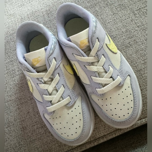 Nike Dunk Low SE
Easter (2023) (TD). - Picture 8 of 9